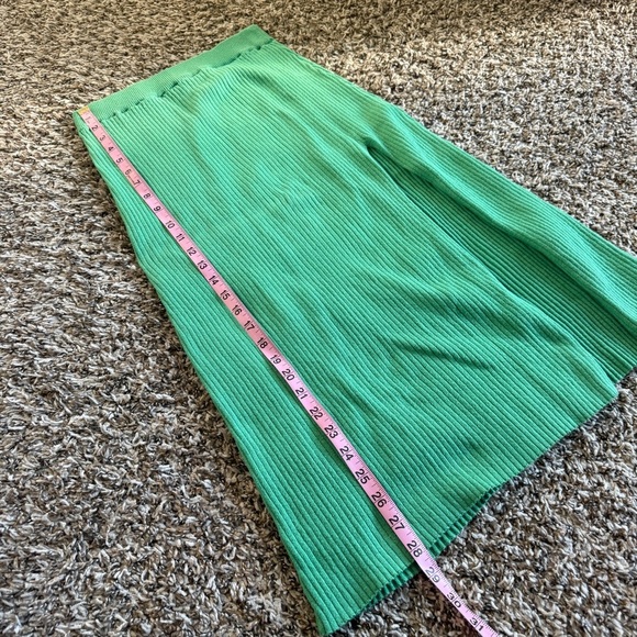 Green ribbed knit two-piece set | Size Medium | - Picture 6 of 7
